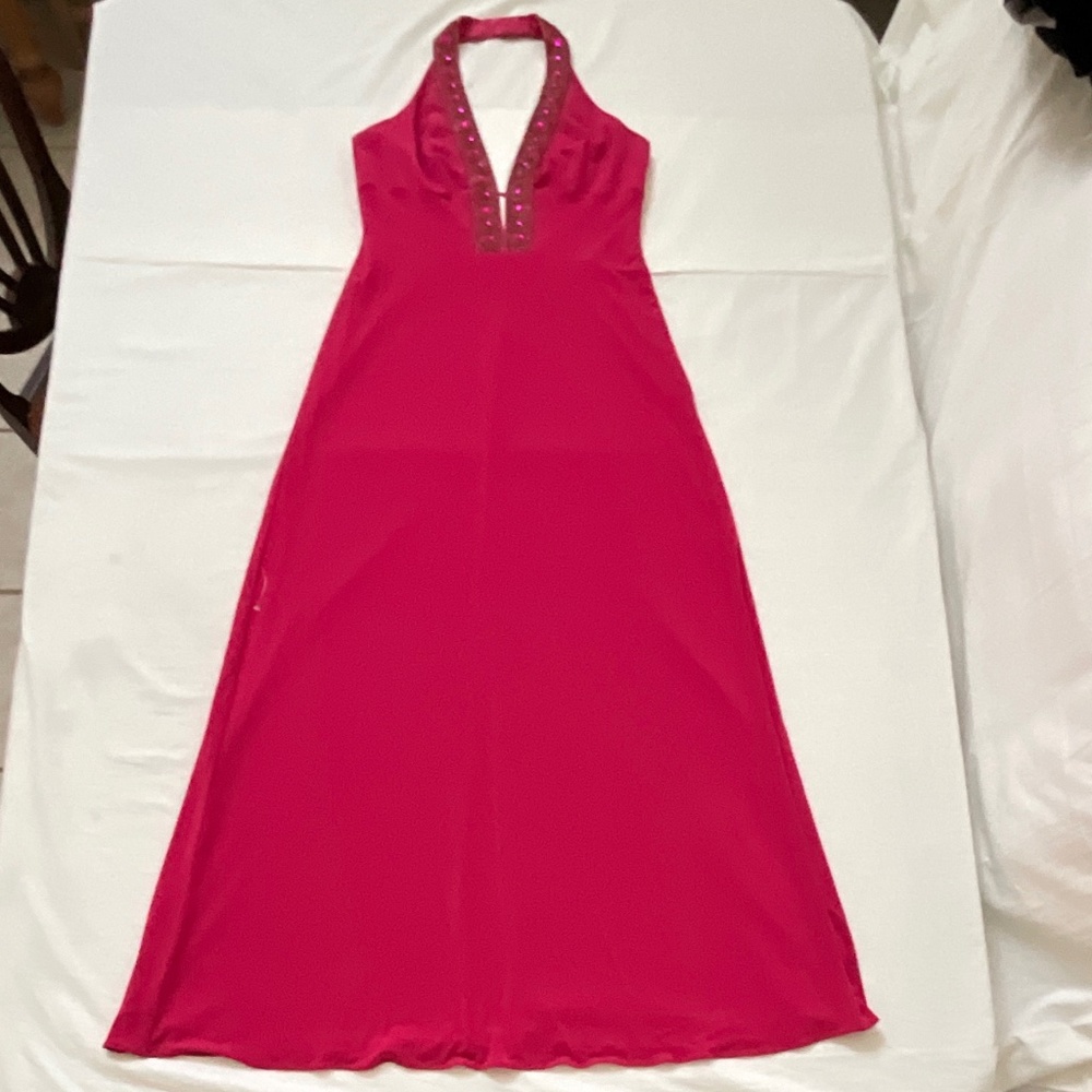 NWT LAUNDRY Vintage Beaded Halter Formal Evening Gown Size 10 Pink